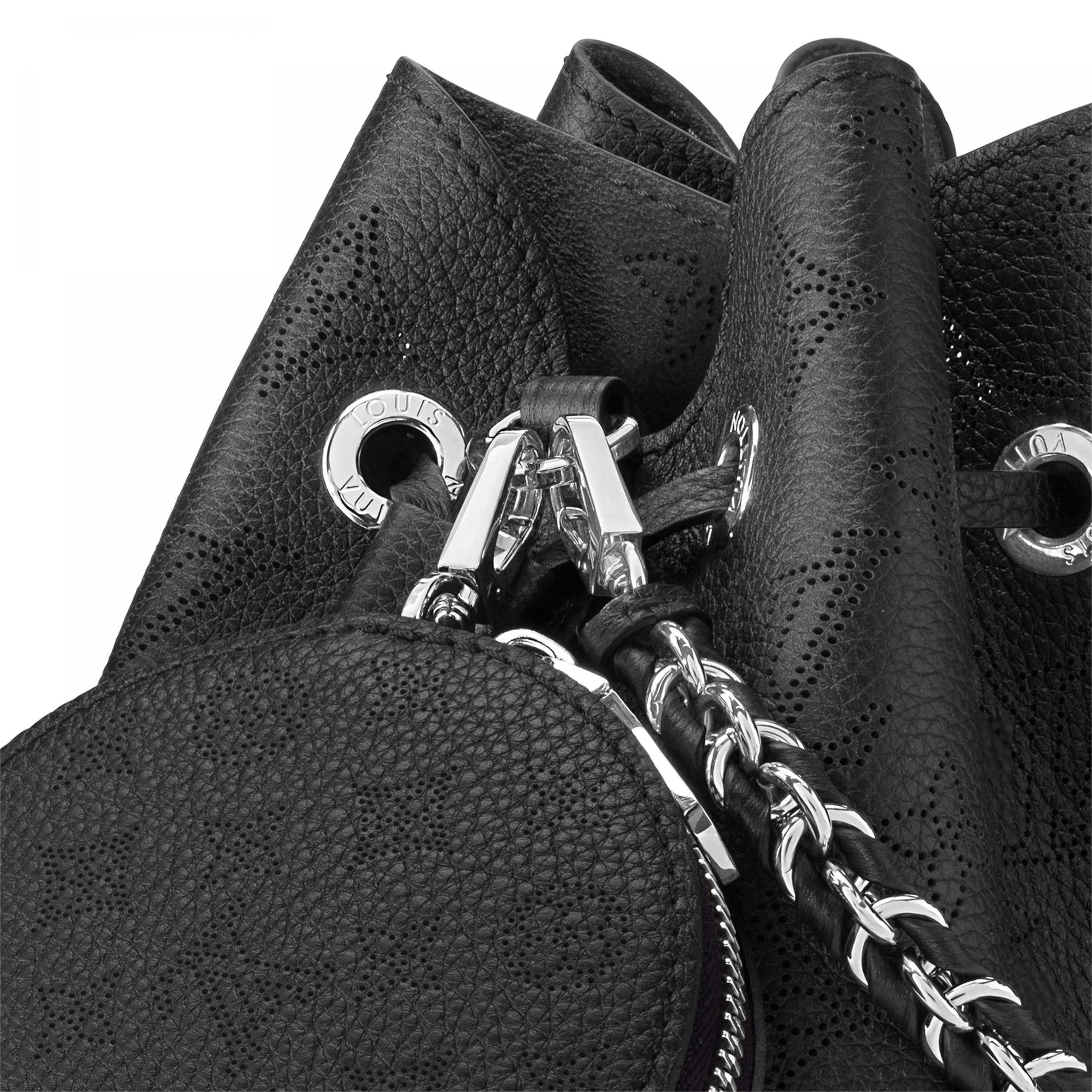 louis-vuitton-bella-M57070_PM1_Closeup_20view-scaled-2.jpg