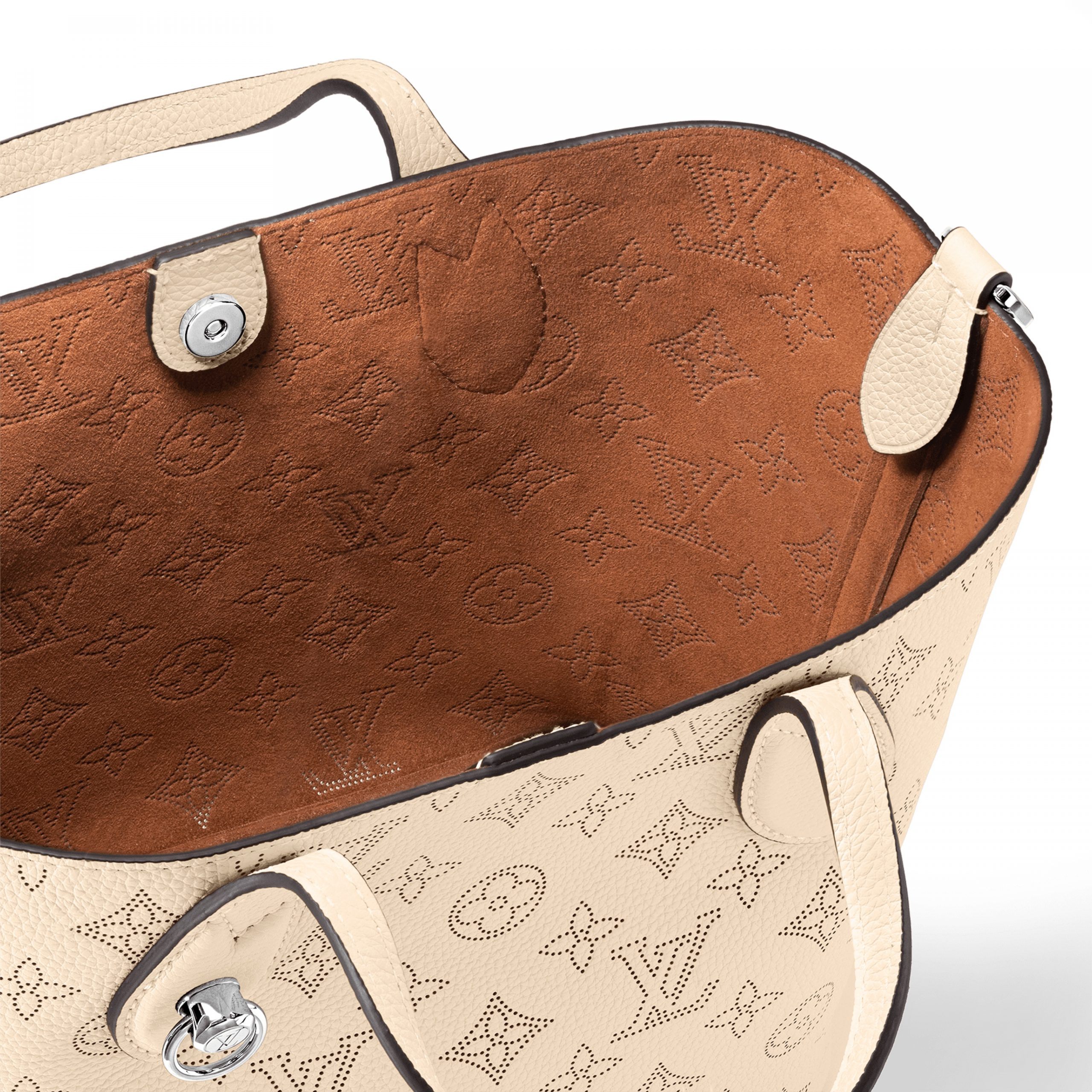 louis-vuitton-blossom-pm-mahina-leather-handbags-M21909_PM1_Interior2_20view-scaled-2.jpg