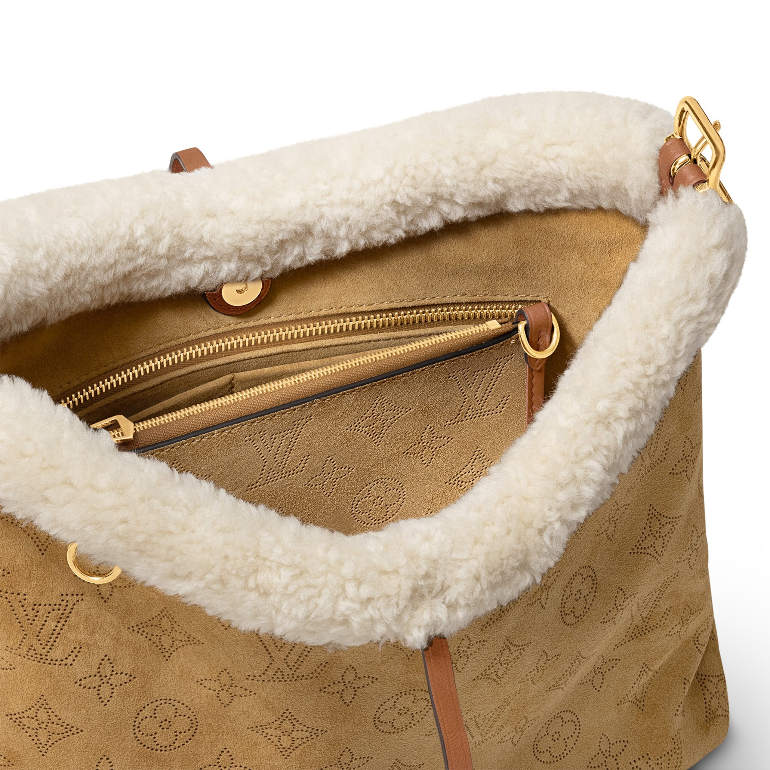 louis-vuitton-carryall-pm-M11843_PM1_Interior2_20view-scaled-1.jpg