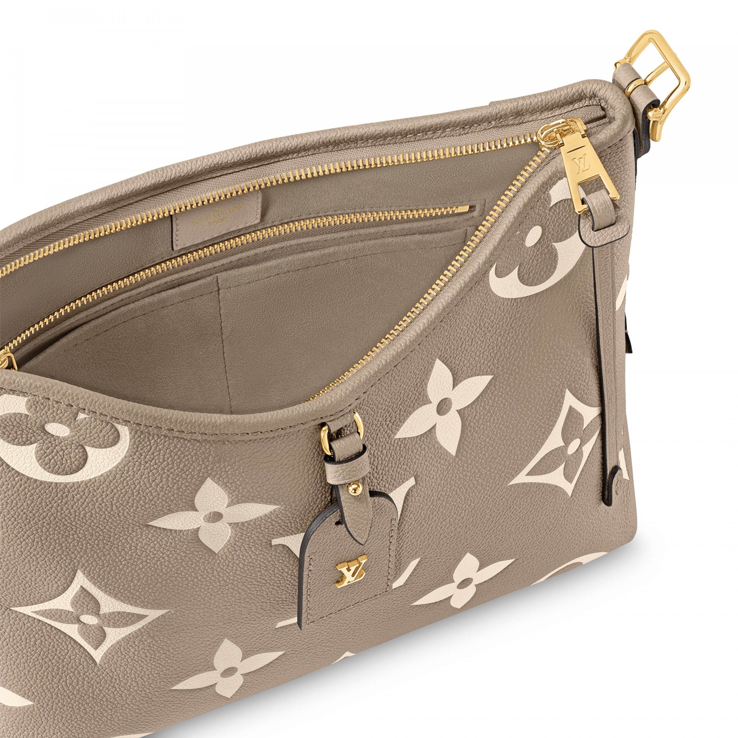 louis-vuitton-carryall-pm-M47180_PM1_Interior2_20view-scaled-2.jpg