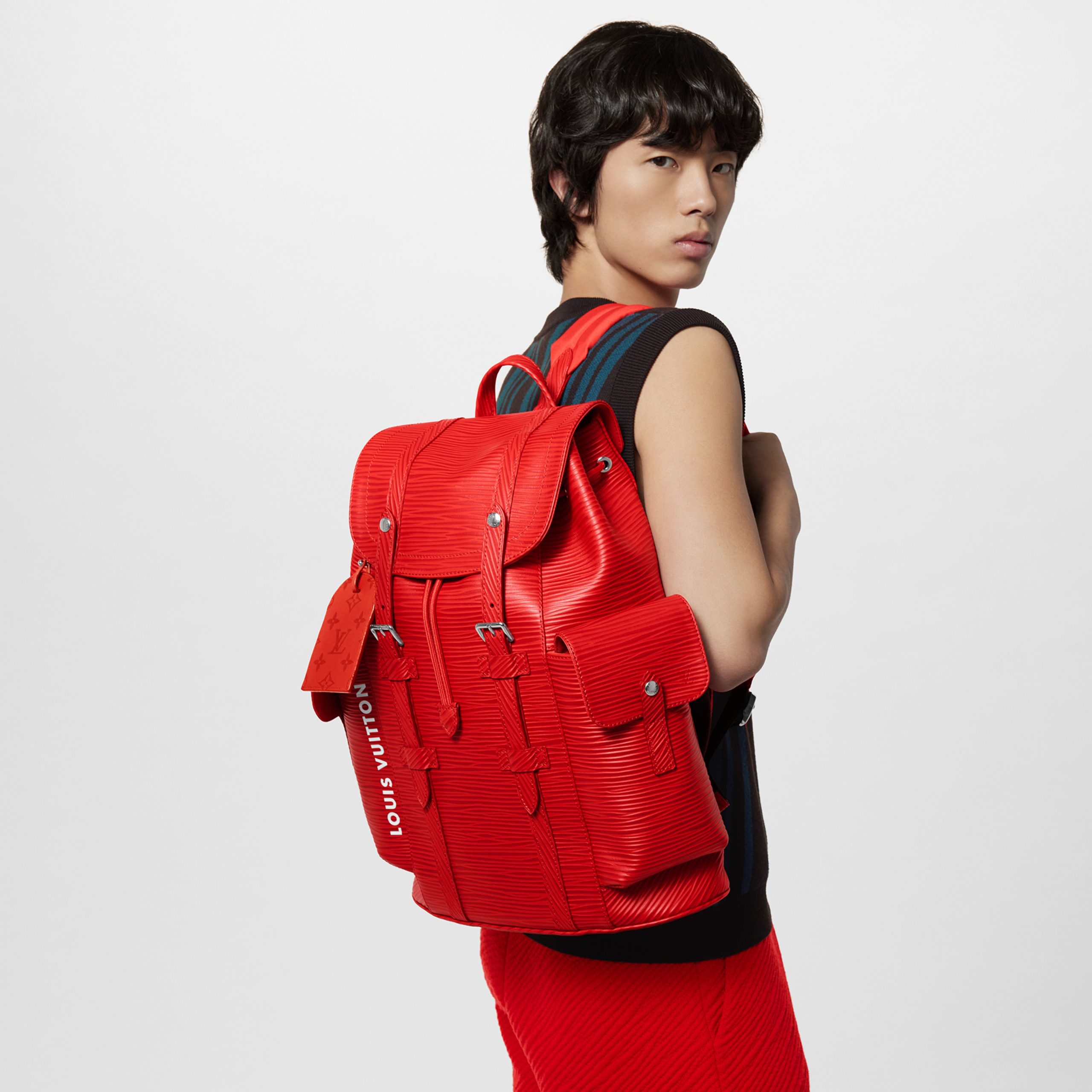louis-vuitton-christopher-mm-a05-bags-M23764_PM1_Worn_20view-scaled-1.jpg