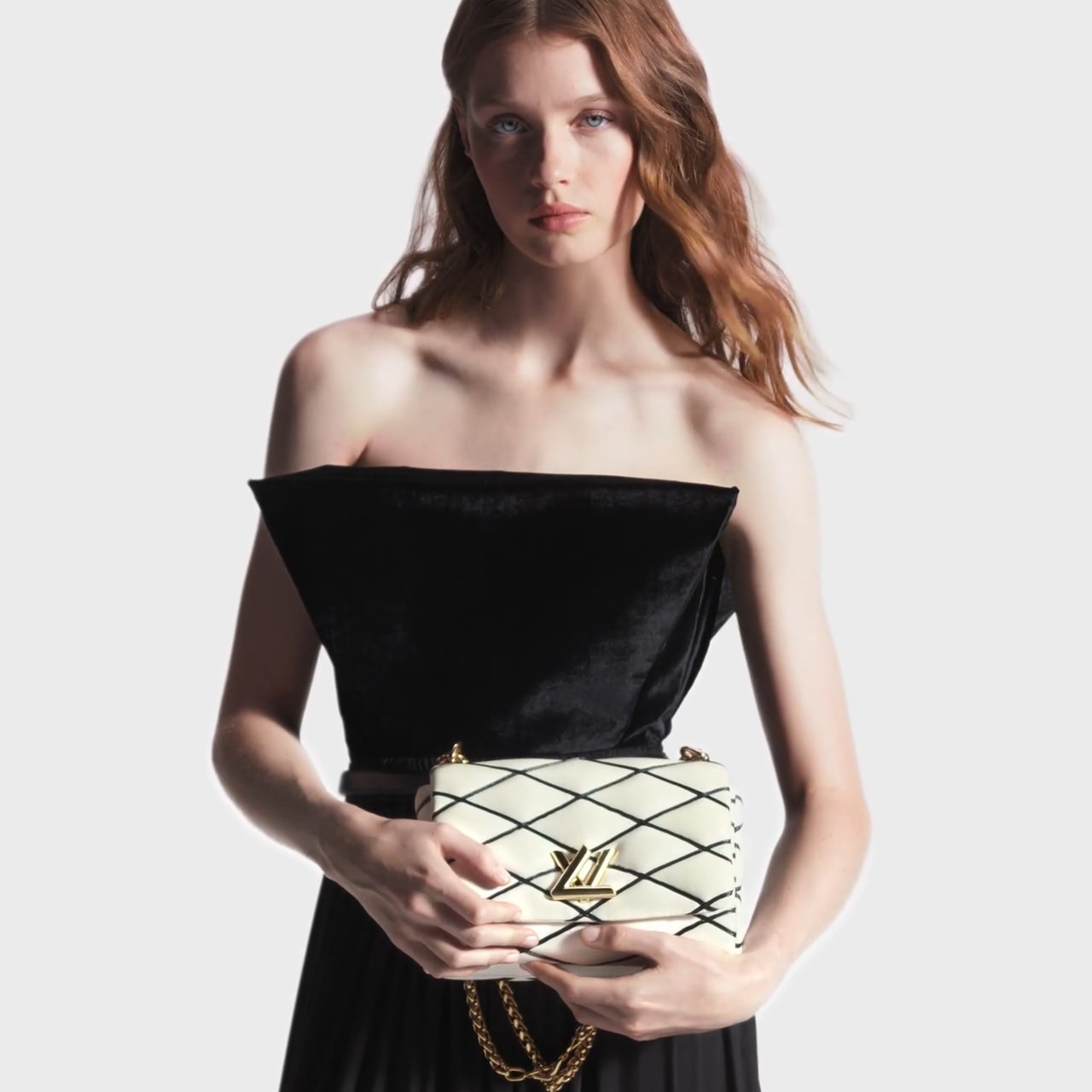 louis-vuitton-go-14-mm-malletage-handbags-M22890_PM1_1.jpg