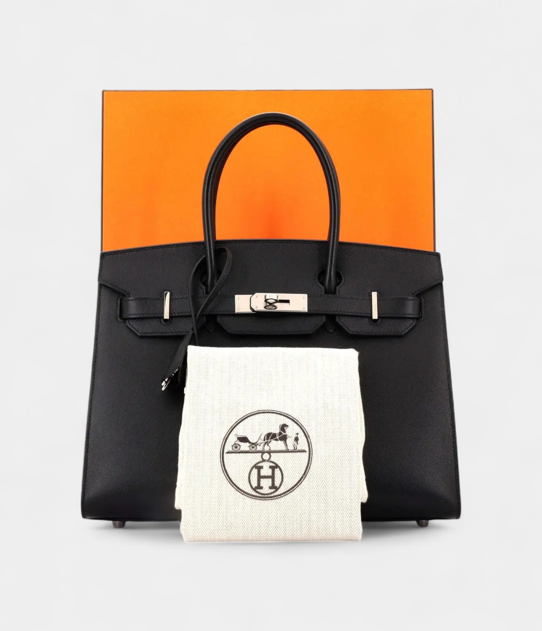 HermesBirkin30ASymbolofTimelessElegance_4.jpg Hermès Birkin 30 A Symbol of Timeless Elegance