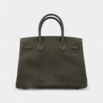 Hermès Birkin 30 A Testament to Timeless Elegance