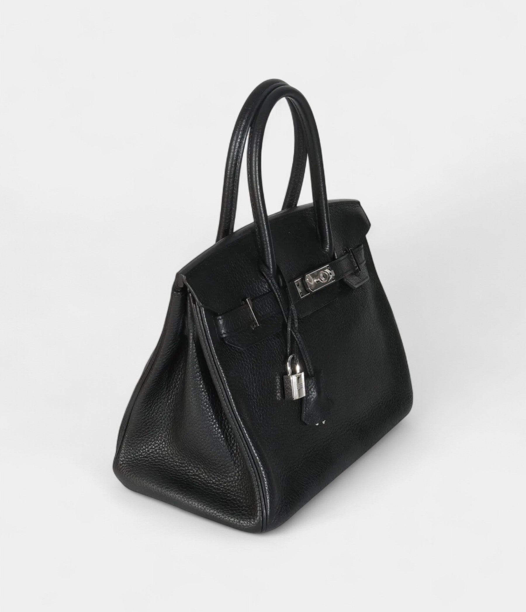 Hermès Birkin 30 Leather Handbag The Ultimate Luxury Accessory