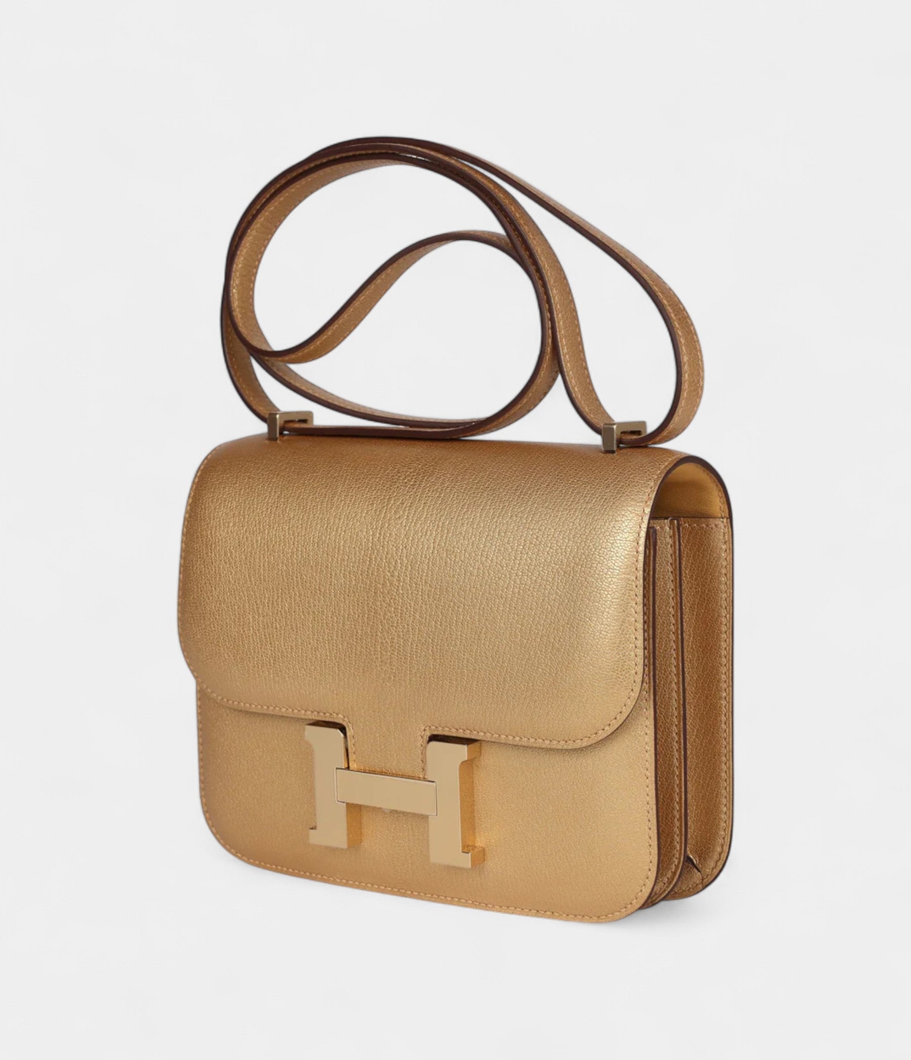 HermesConstance18DoreChevreChamkilightPermabrassHardware_3_a50cd314-dc29-4946-8979-a831a6274585.jpg Hermès Constance 18 Dore Chevre Chamkilight Permabrass Hardware