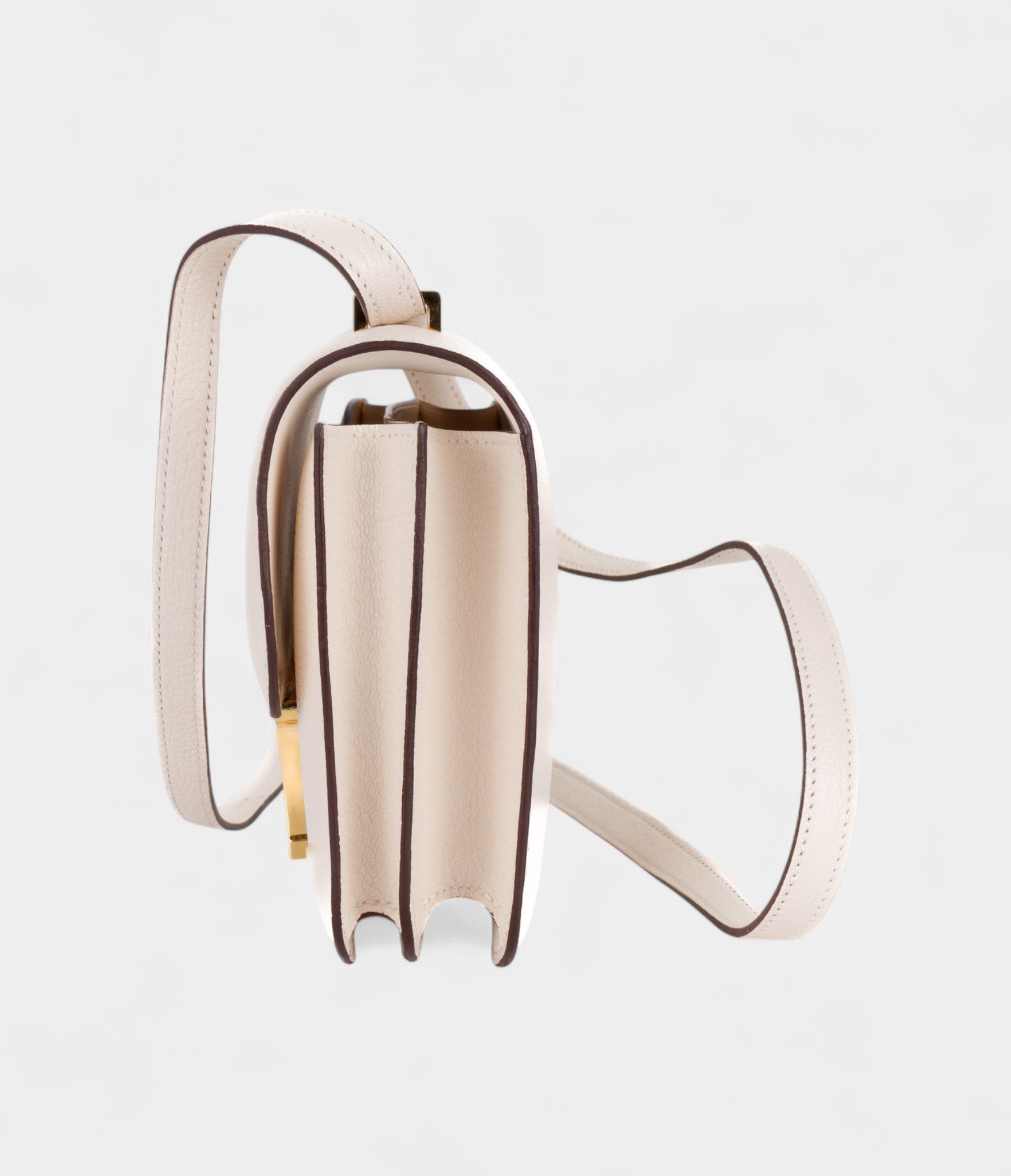 Hermès Constance 18 Mushroom Chevre Gold Hardware