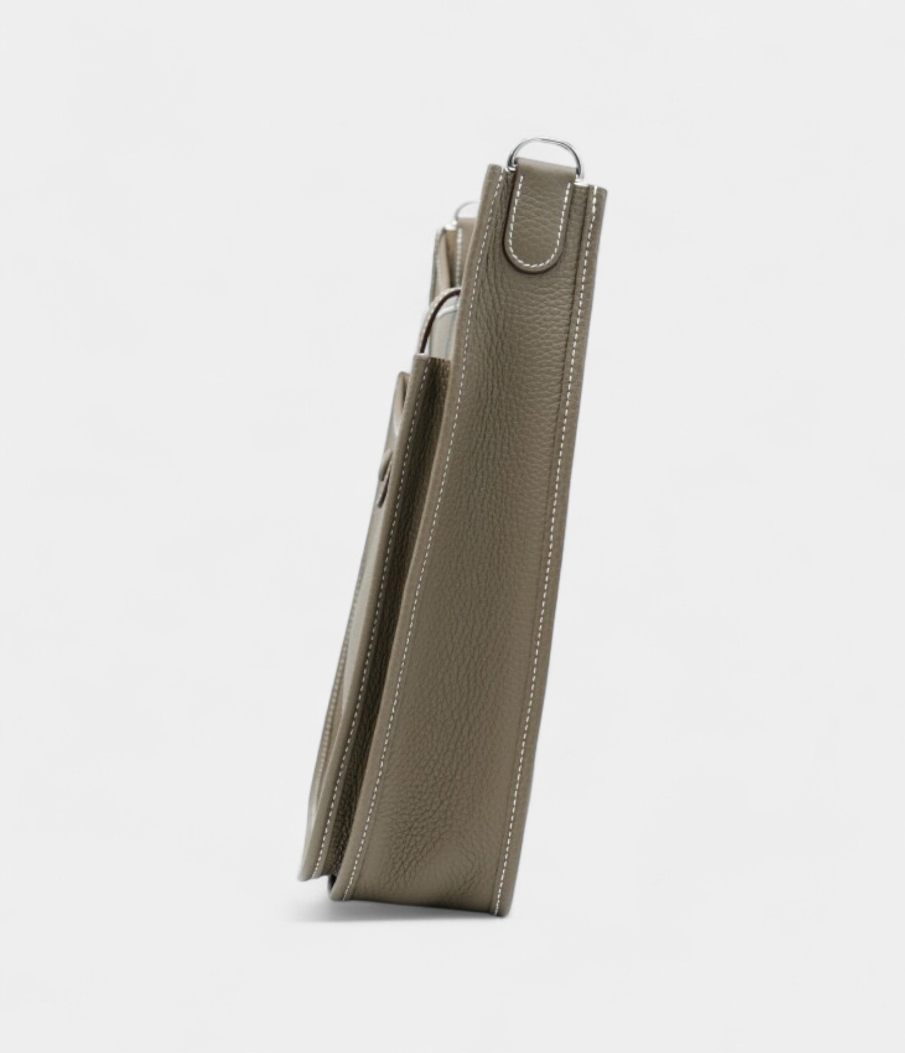 HermesEtoupeClemenceEvelyneIII29PalladiumHardware_3_710e359b-3e06-41cc-8df8-80af6382090e.jpg Hermès Etoupe Clemence Evelyne III 29 Palladium Hardware