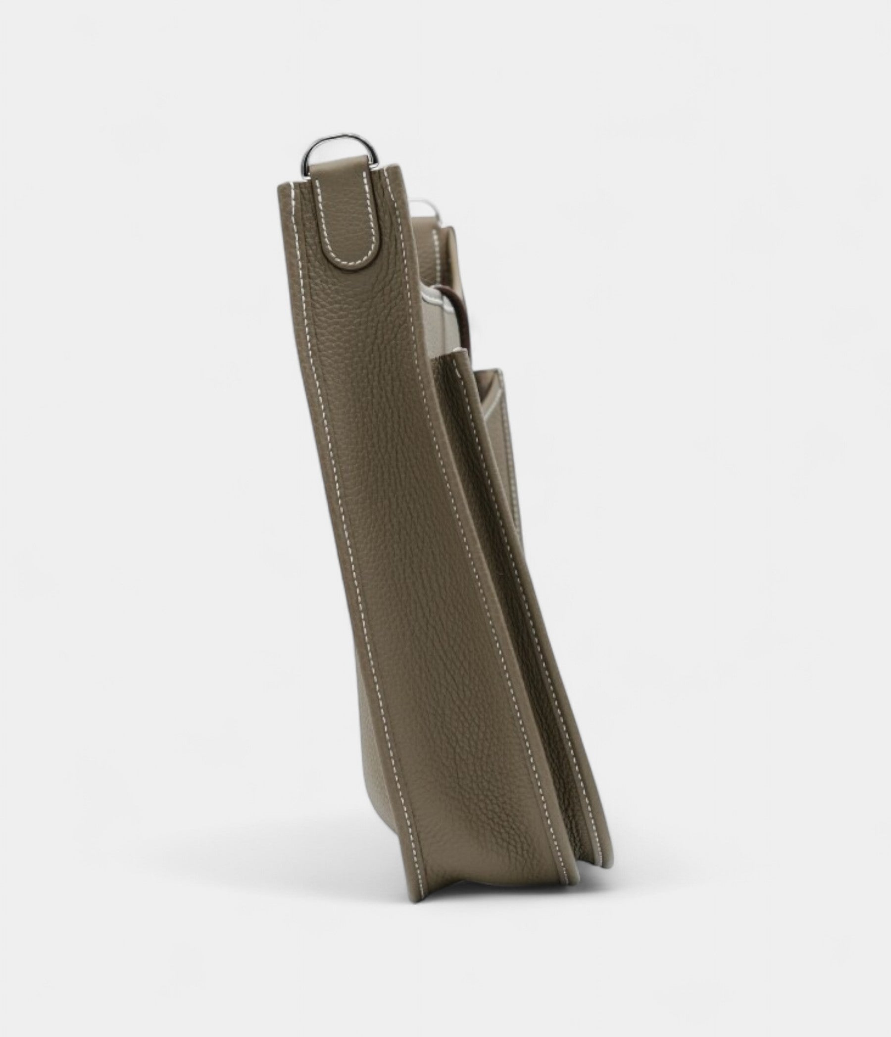 HermesEtoupeClemenceEvelyneIII29PalladiumHardware_4_bb5fde4e-2e97-4b9f-b231-f325a99e4725.jpg Hermès Etoupe Clemence Evelyne III 29 Palladium Hardware