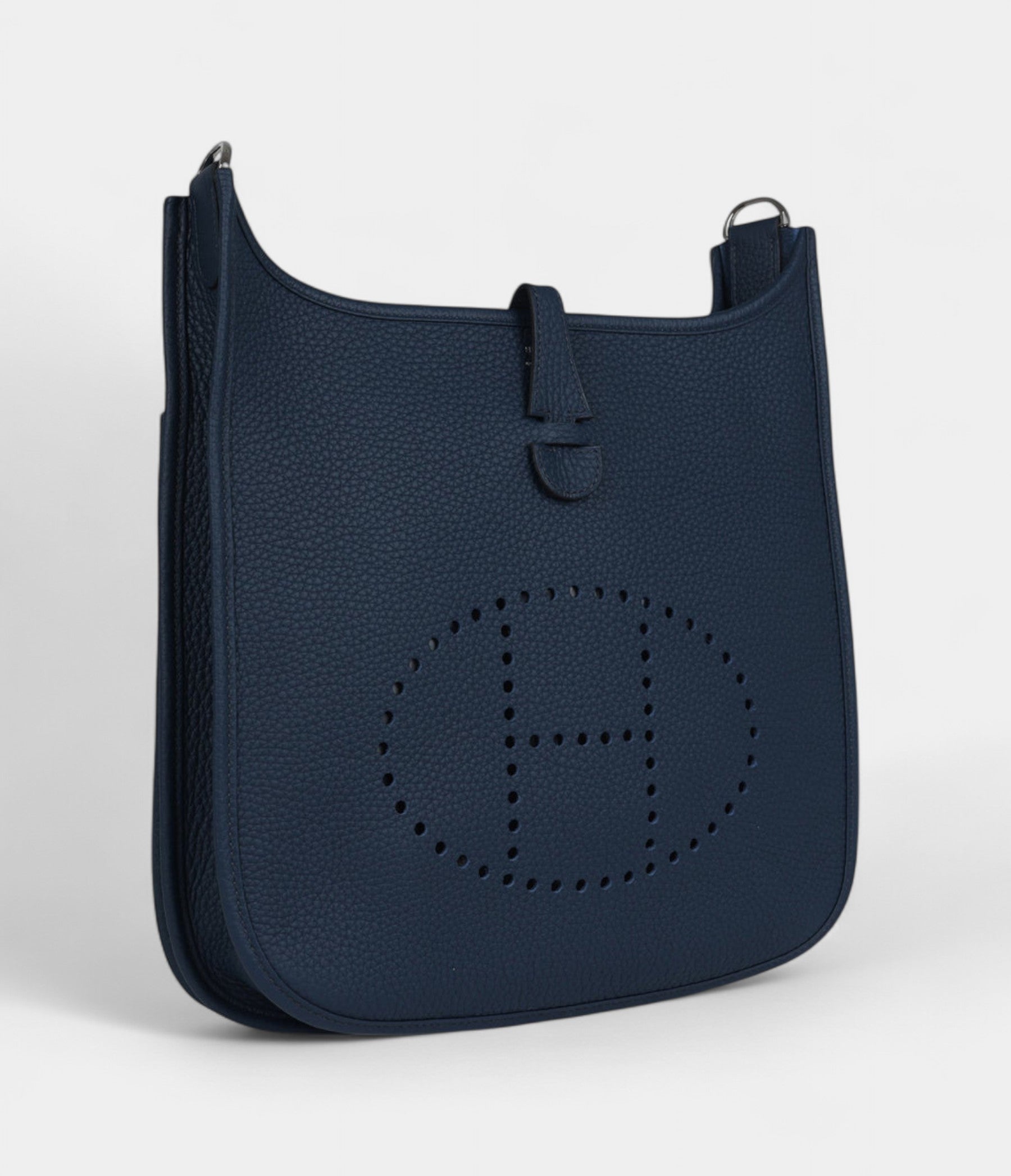 Hermès Evelyne III PM Bleu De Prusse Clemence Palladium Hardware