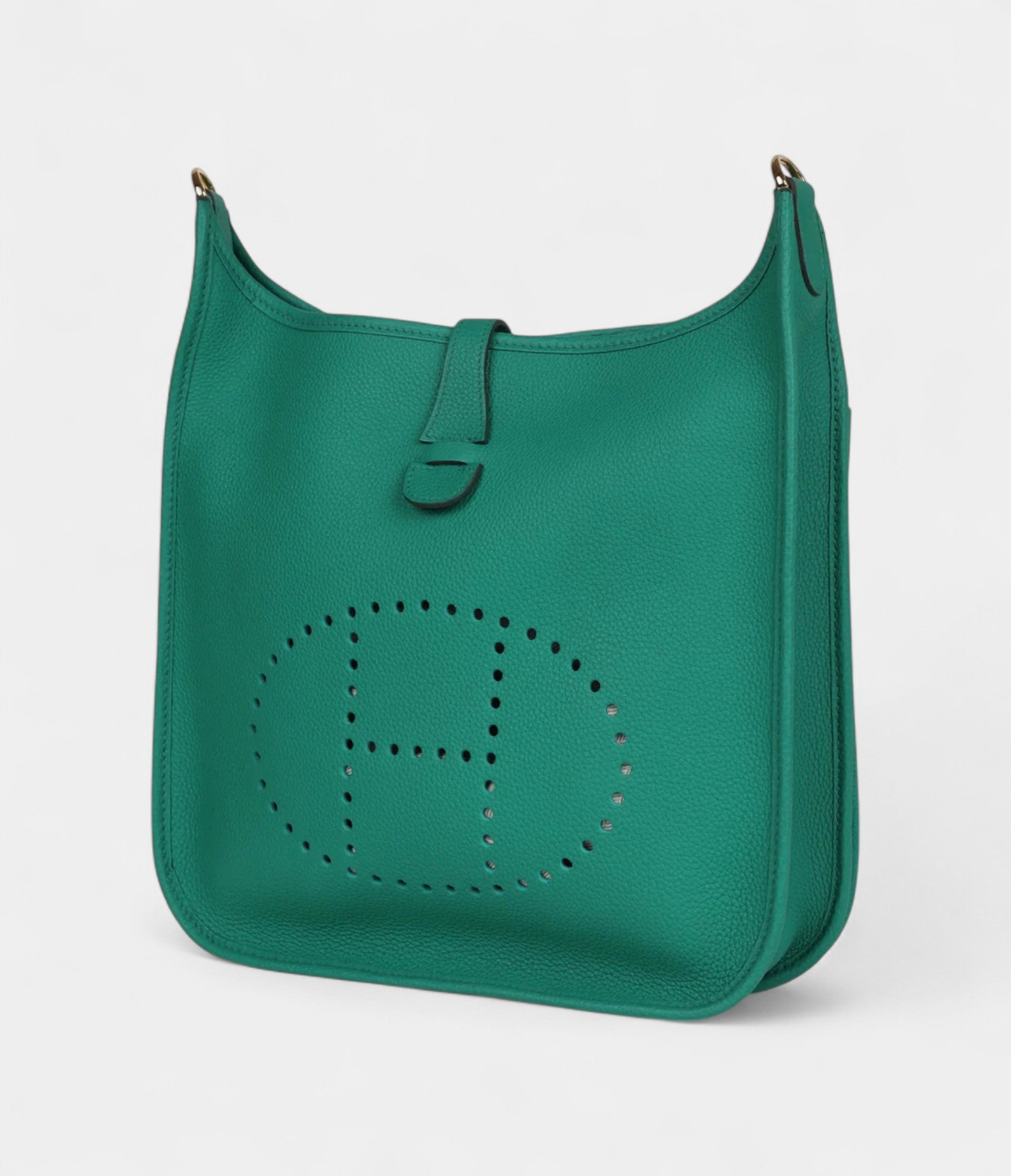 HermesEvelyneIIIPMVertJadeClemenceGoldHardware_2.jpg Hermès Evelyne III PM Vert Jade Clemence Gold Hardware