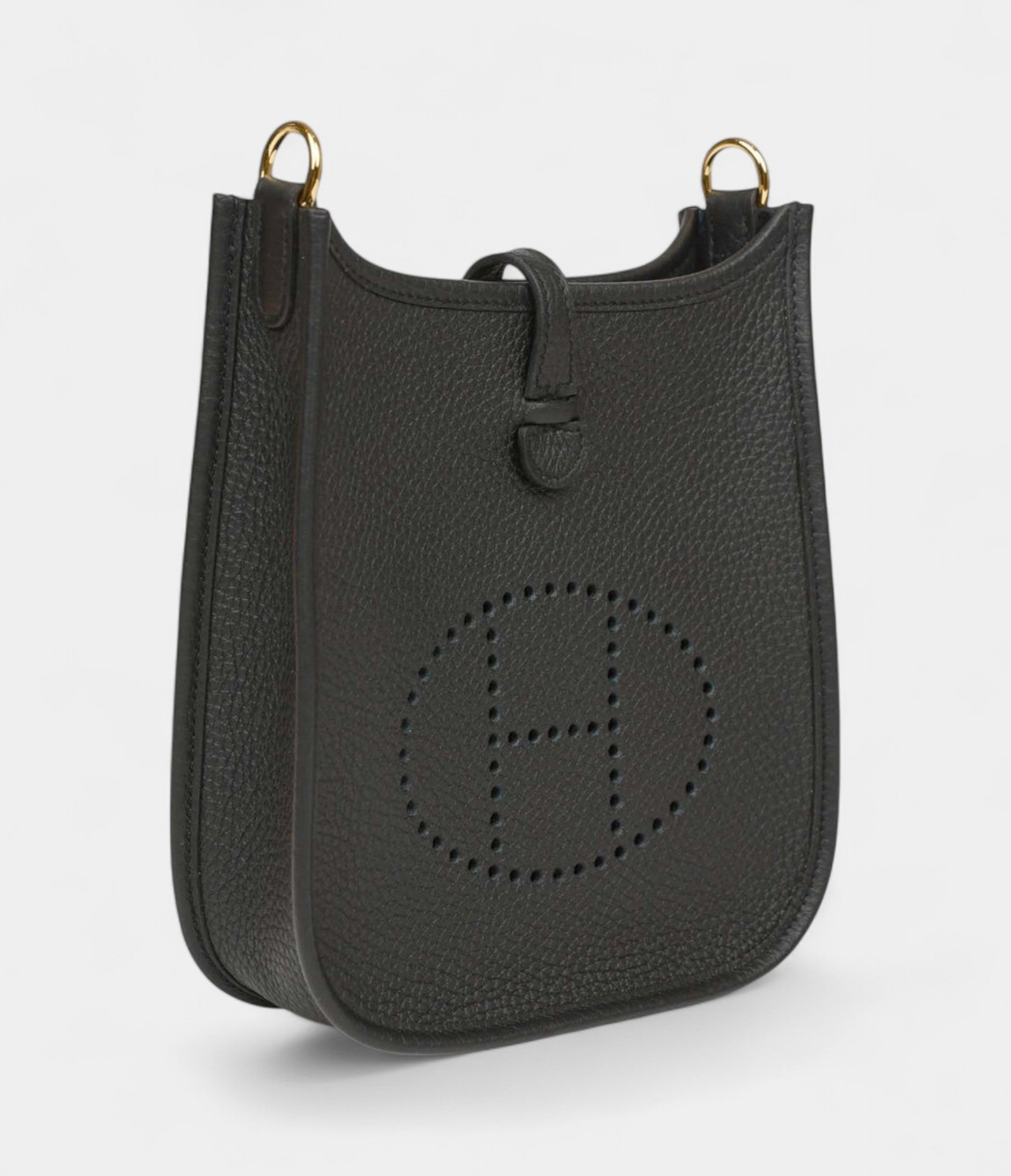 Hermès Evelyne TPM Black Clemence Gold Hardware
