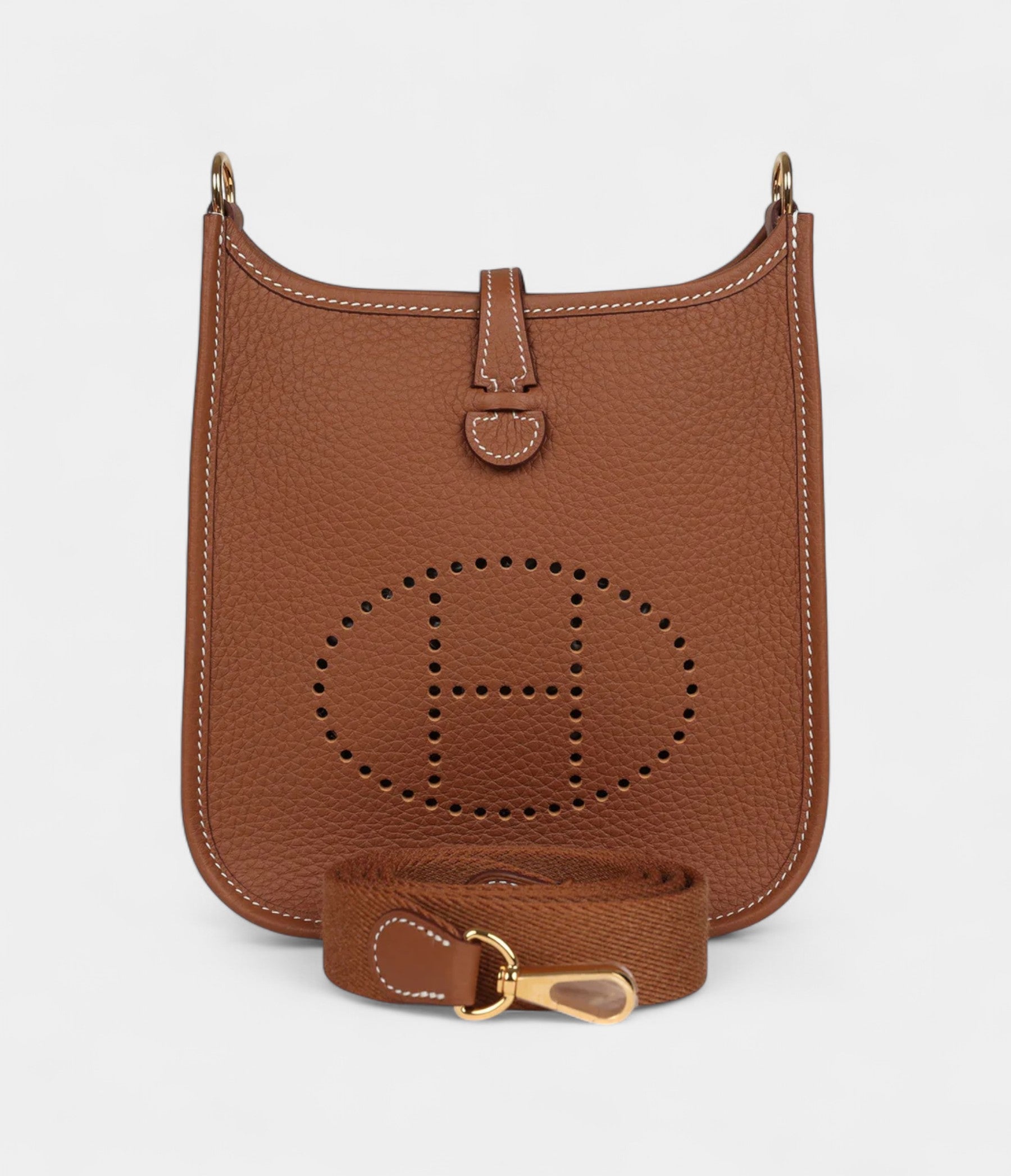 Hermès Evelyne 17cm TPM Gold Clemence Gold Hardware