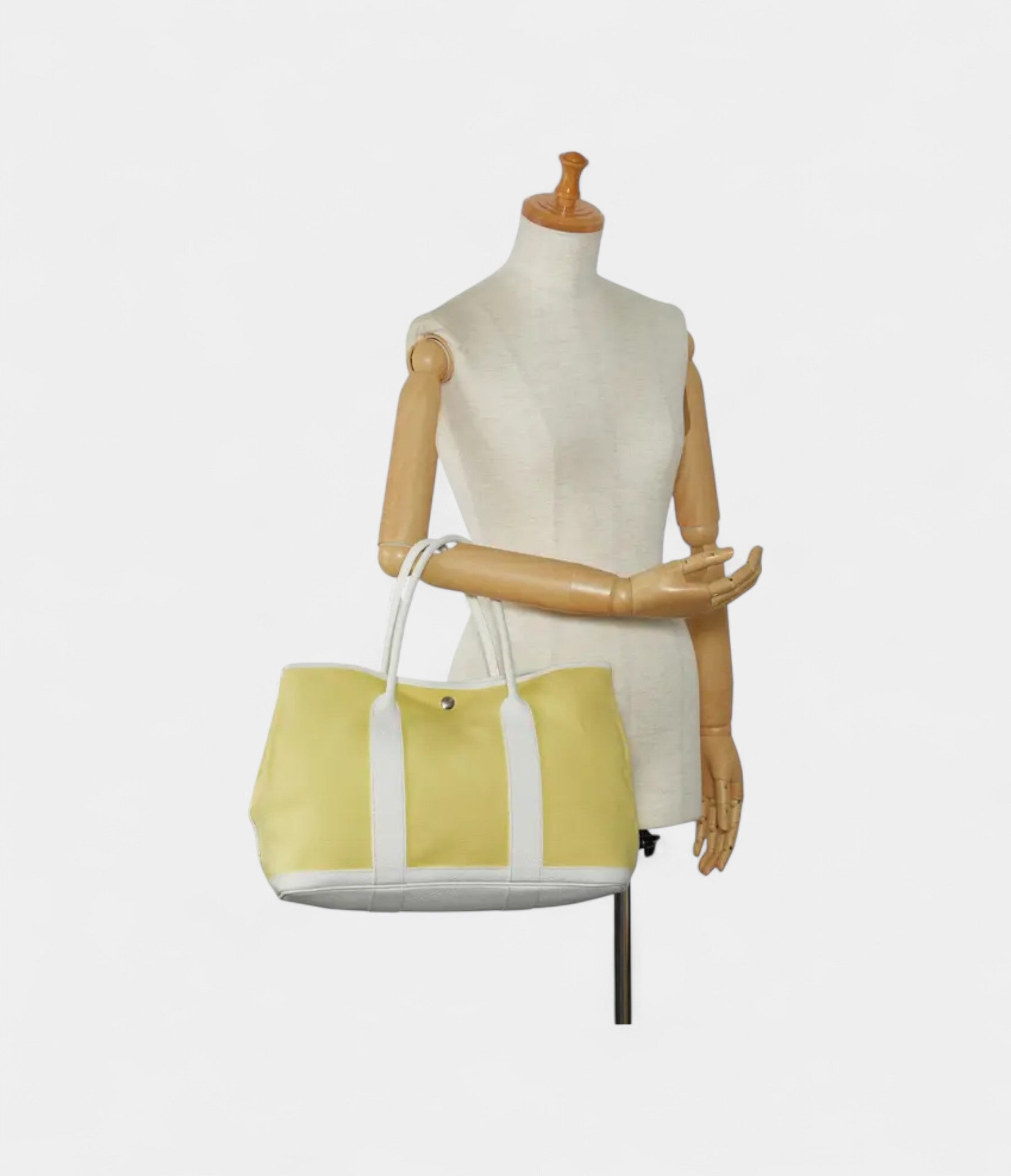 HermesGardenPartyYellowLeatherBag_3.jpg Hermès Garden Party Yellow Leather Bag