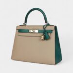 Hermes Kelly 28 Malachite and Trench Epsom Permabrass Hardware