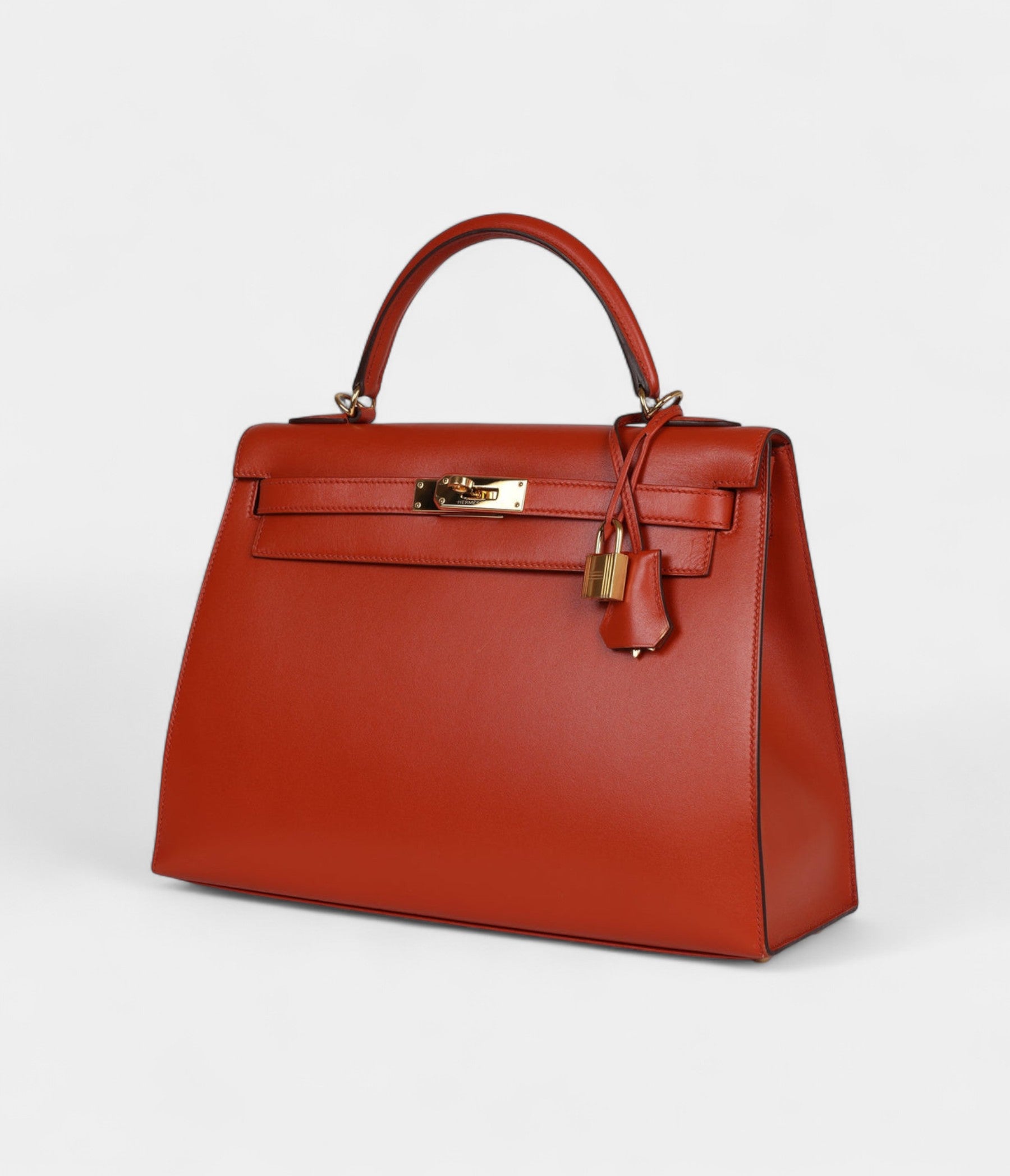Hermès Kelly 32 Terre Battue Tadelakt Gold Hardware