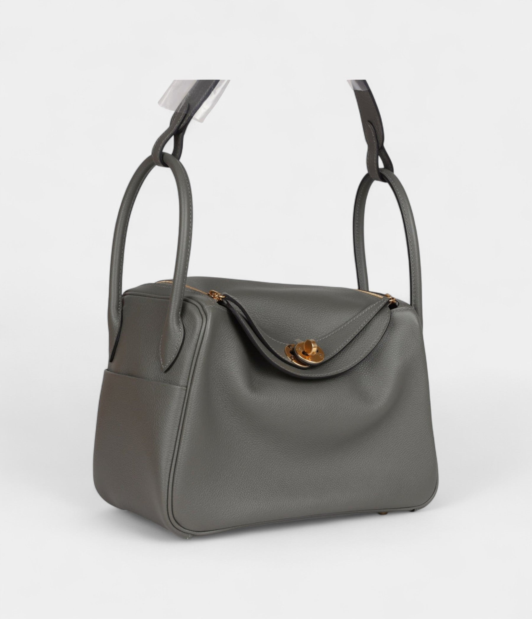 HermesLindy26GrisMeyerEvercolorGoldHardware_3.jpg Hermès Lindy 26 Gris Meyer Evercolor Gold Hardware