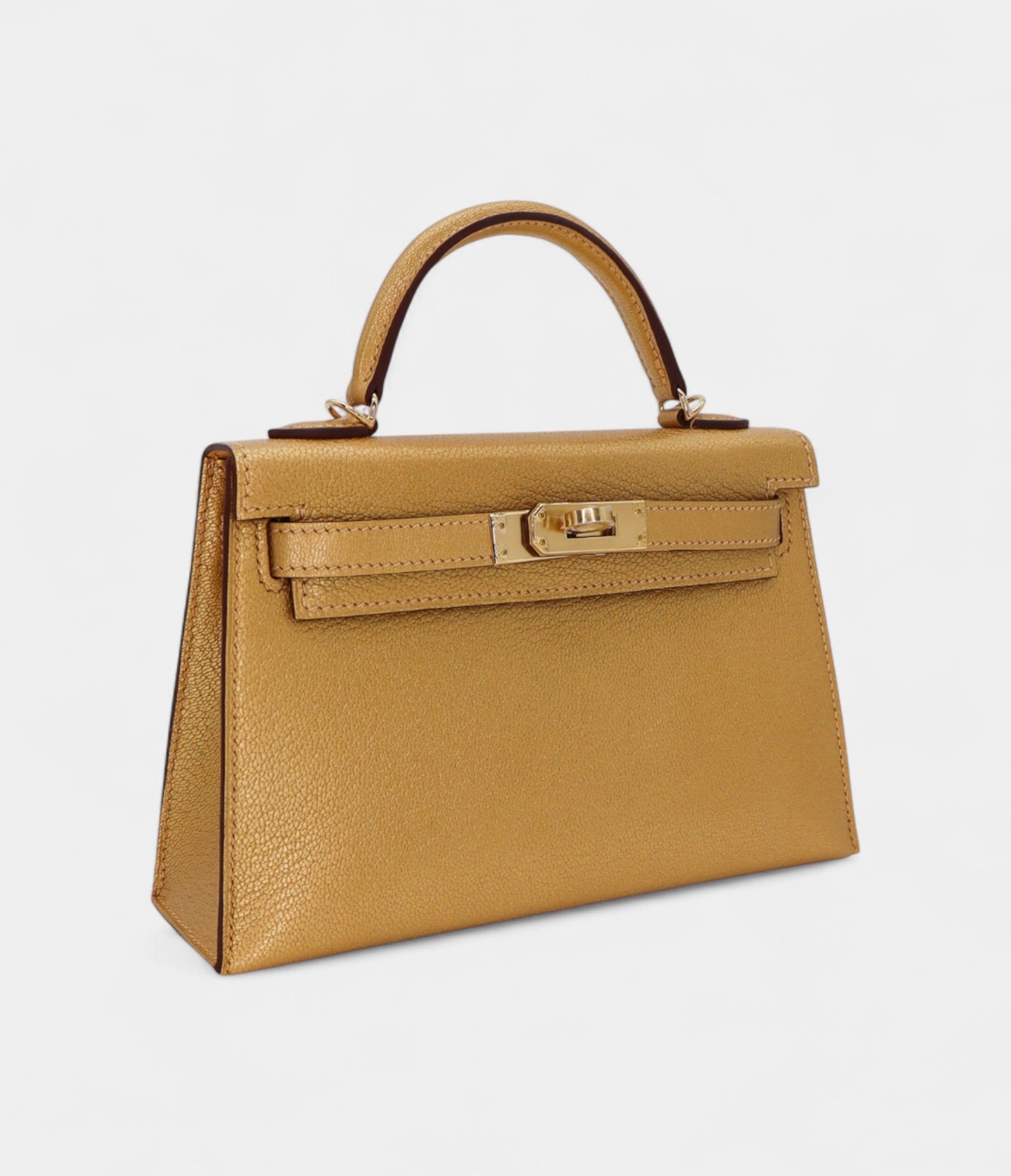 HermesMiniKellyIIDoreMetallicChevreChamkilightPermabrassHardware_2.jpg Hermès Mini Kelly II Doré Metallic Chèvre Chamkilight Permabrass Hardware