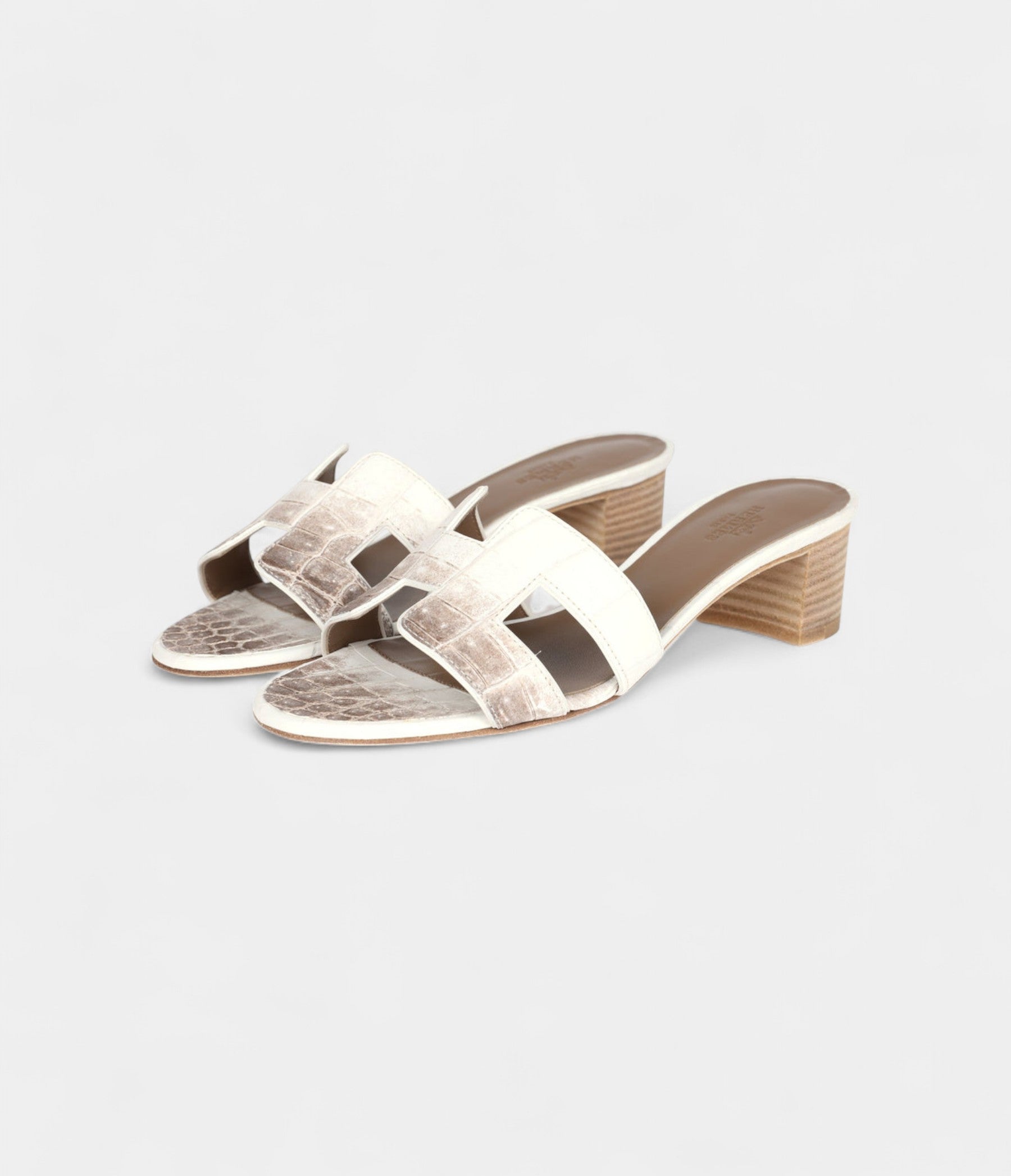 Hermès Oasis Sandal Himalaya Matte Niloticus Crocodile