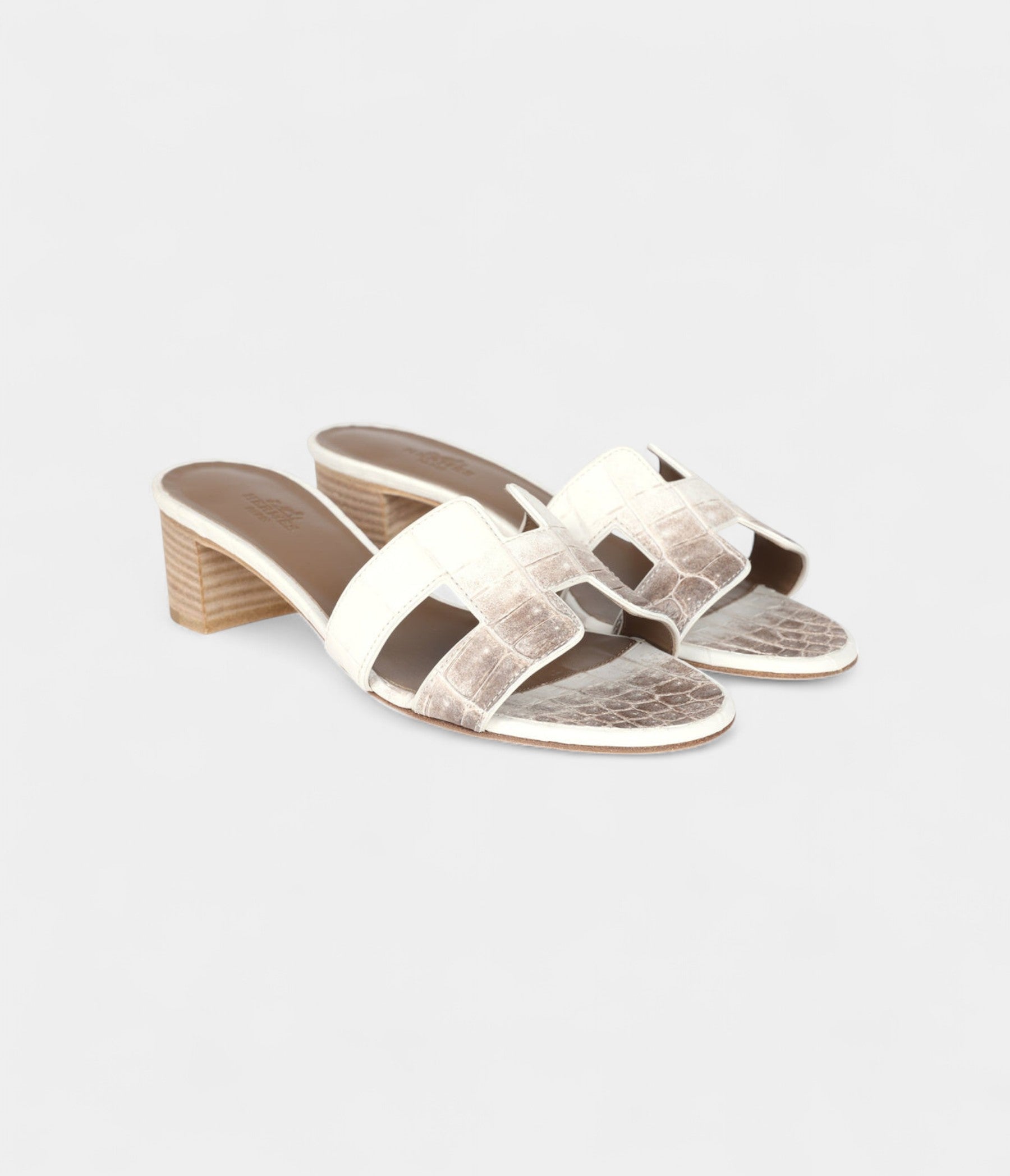Hermès Oasis Sandal Himalaya Matte Niloticus Crocodile