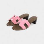 Hermès Oasis Sandals Rose Suede