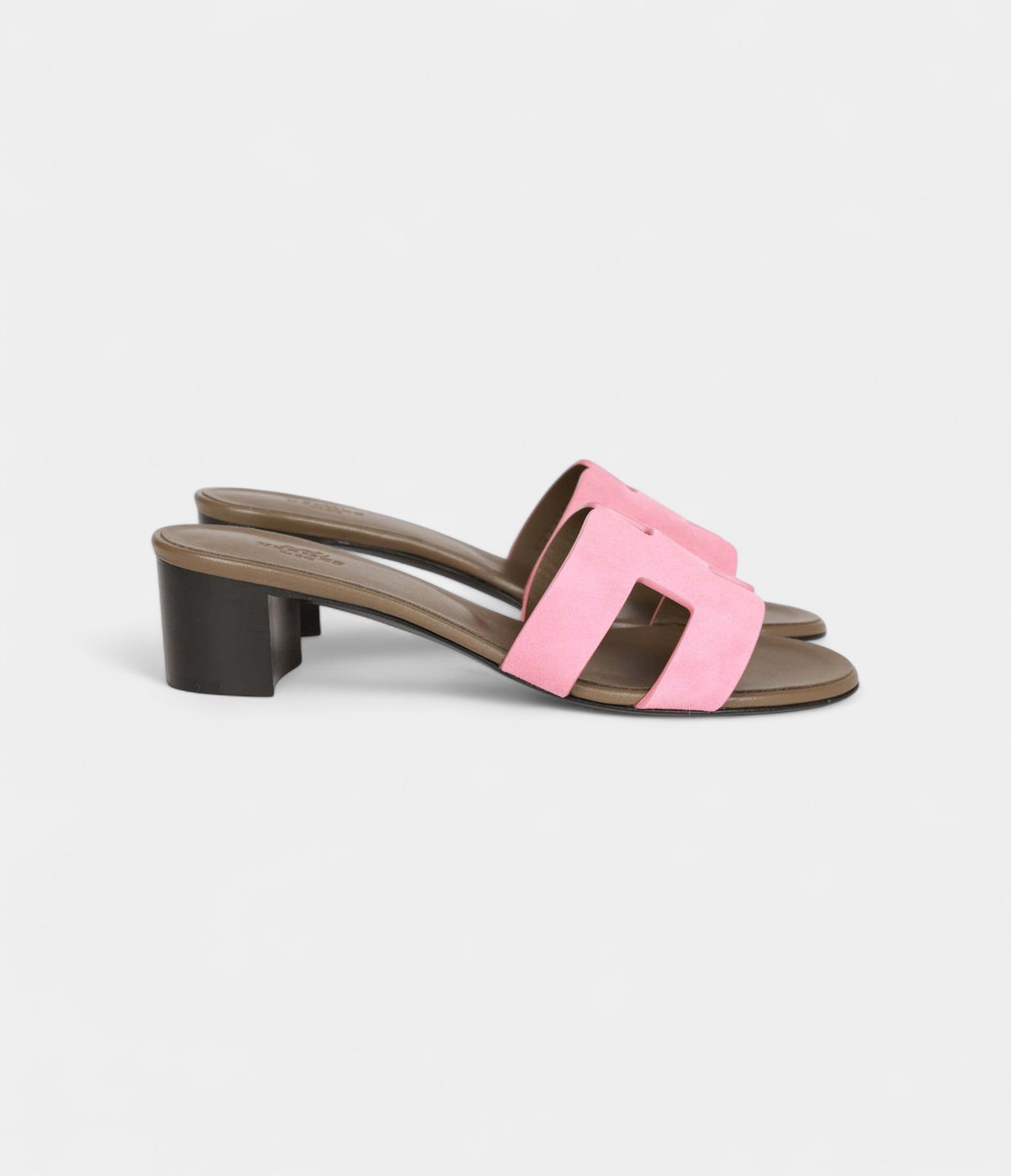 Hermès Oasis Sandals Rose Suede