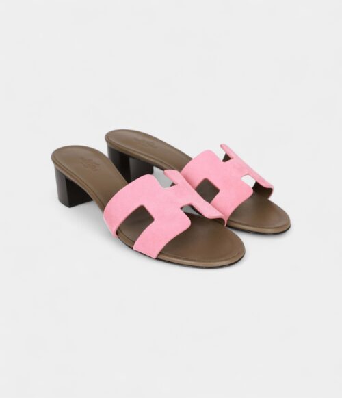 Hermès Oasis Sandals Rose Suede