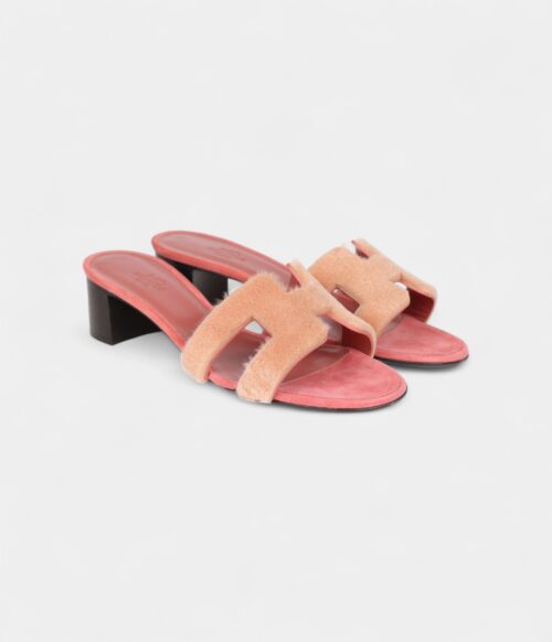 Hermès Oasis Sandals Rouge Blush Fur