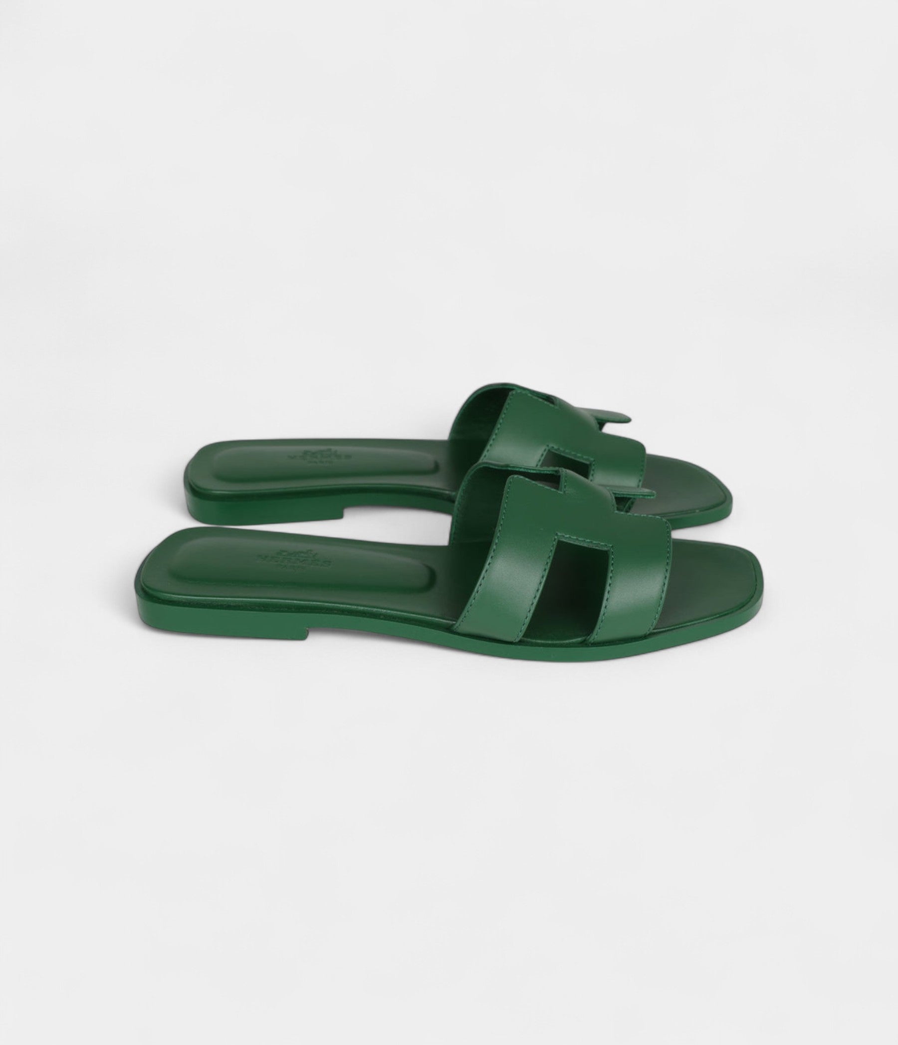 Hermès Oran Sandal Electric Green Calfskin