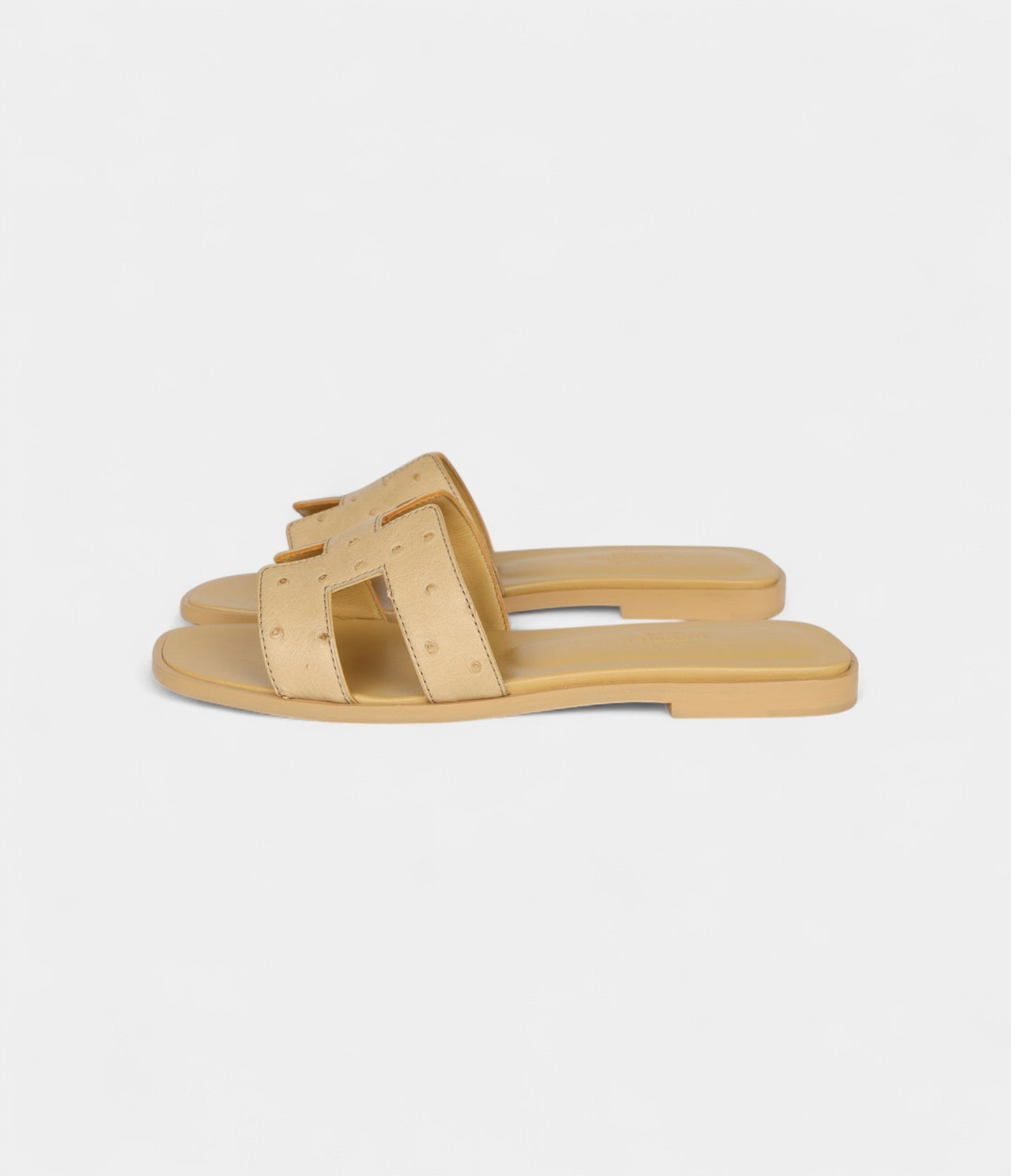 Hermès Oran Sandals Beige Crin Ostrich