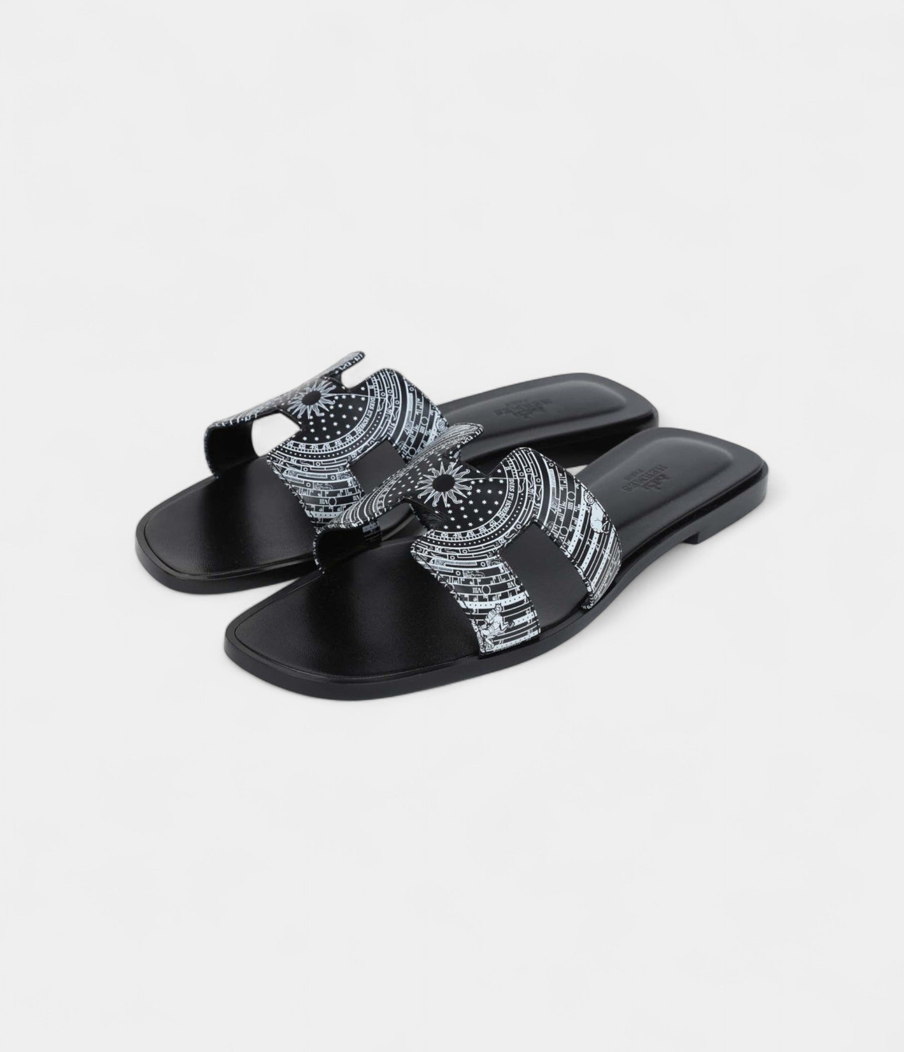 Hermès Oran Sandals Black and White Calfskin