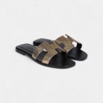 Hermès Oran Sandals Dark Gold Matte Alligator
