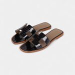 Hermès Oran Sandals Marine Shiny Alligator
