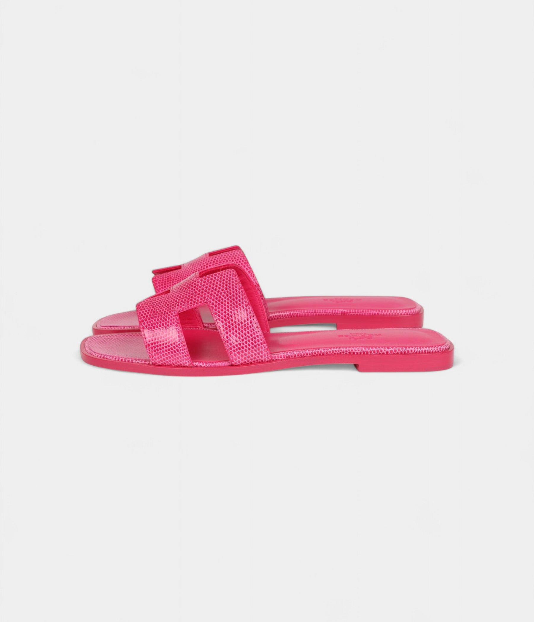 Hermès Oran Sandals Rose Flash Lizard