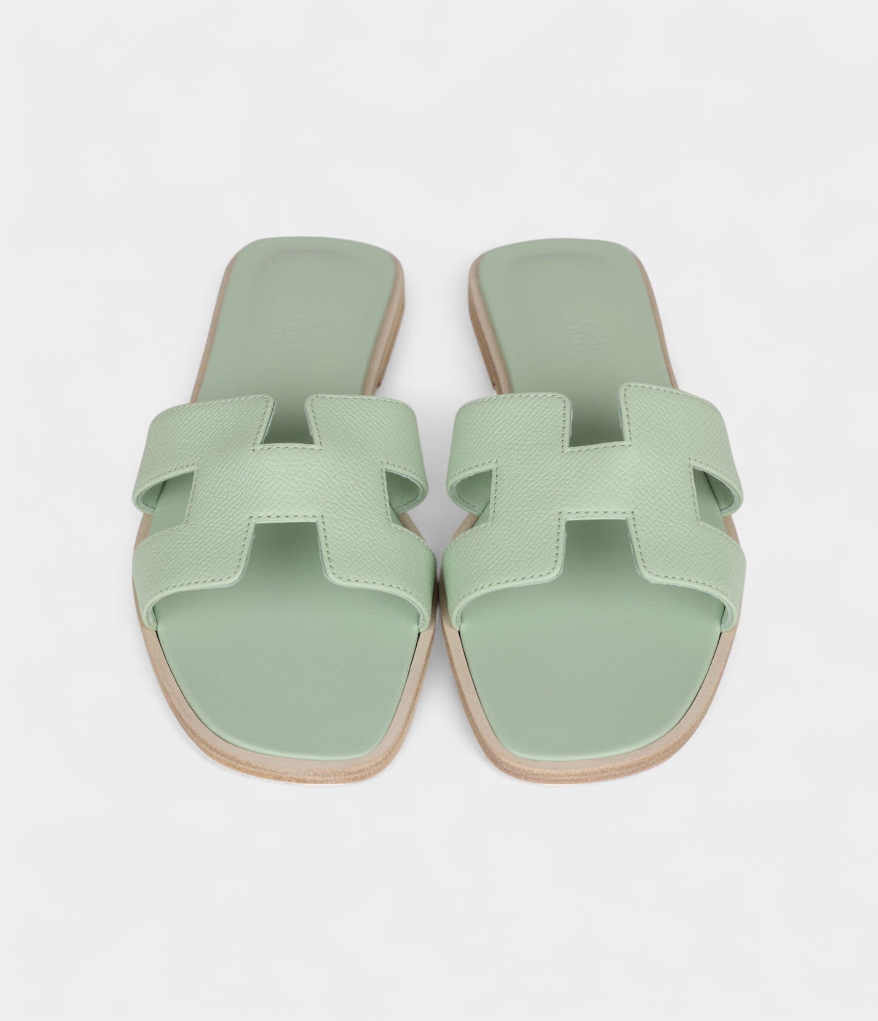 HermesOranSandalsVertJadeEpsom_7.jpg Hermès Oran Sandals Vert Jade Epsom