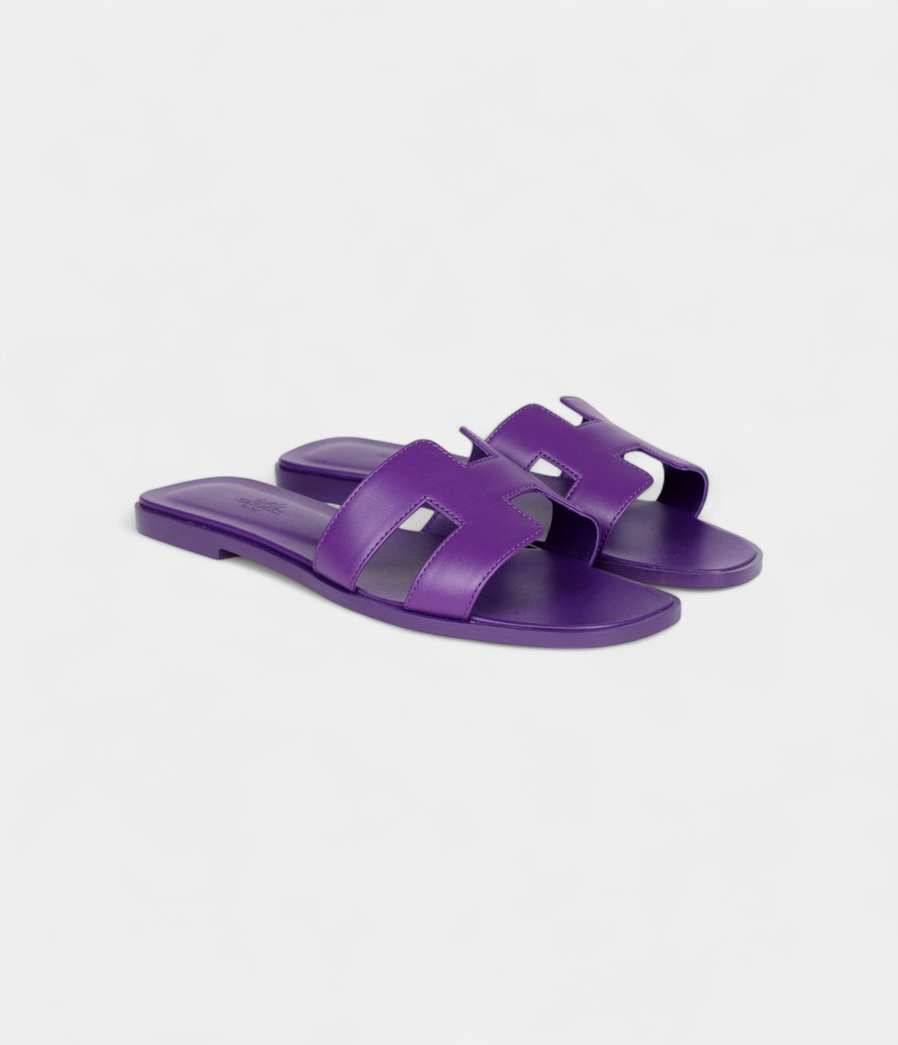 HermesOranSandalsVioletMajoretteCalfskin_2.jpg Hermès Oran Sandals Violet Majorette Calfskin