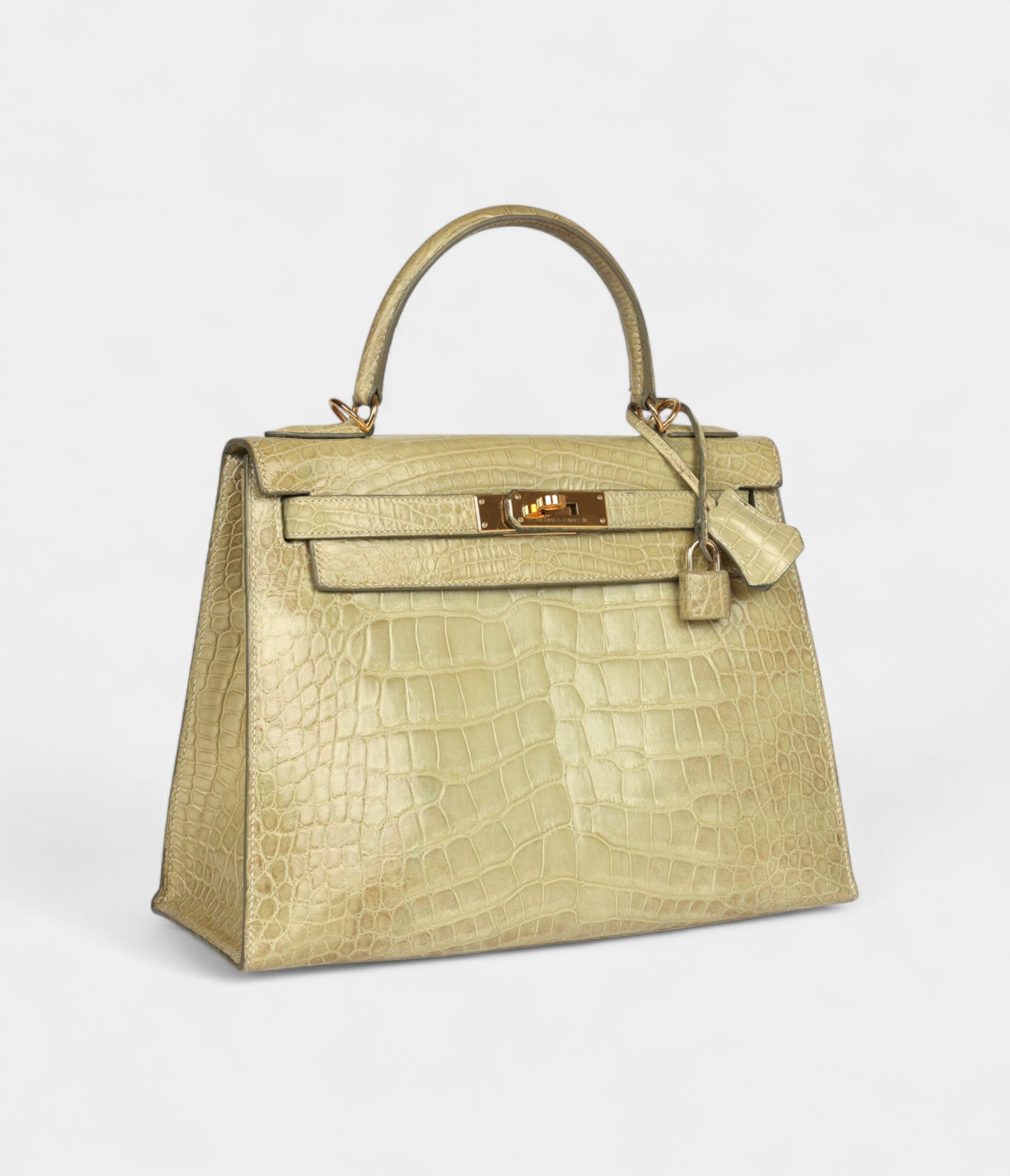 VintageHermesKelly28CeladonNaturaShinyAlligatorGoldHardware_3.jpg Vintage Hermes Kelly 28 Celadon Natura Shiny Alligator Gold Hardware
