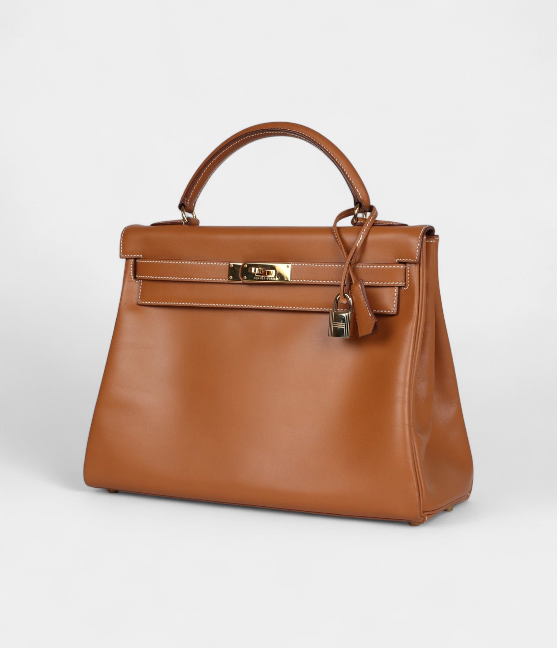 Vintage Hermès Kelly 32 Natural Sand Chamonix Gold Hardware