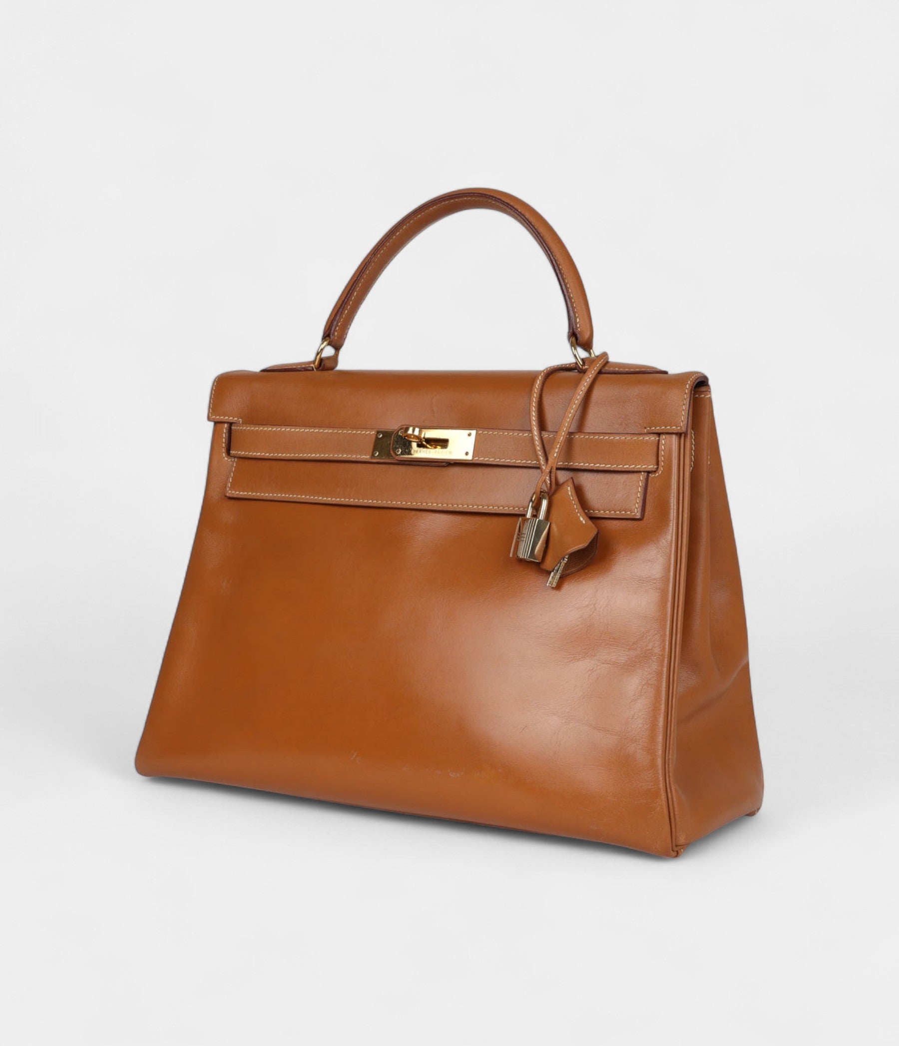 Vintage Hermès Kelly 32 Natural Sand Chamonix Gold Hardware
