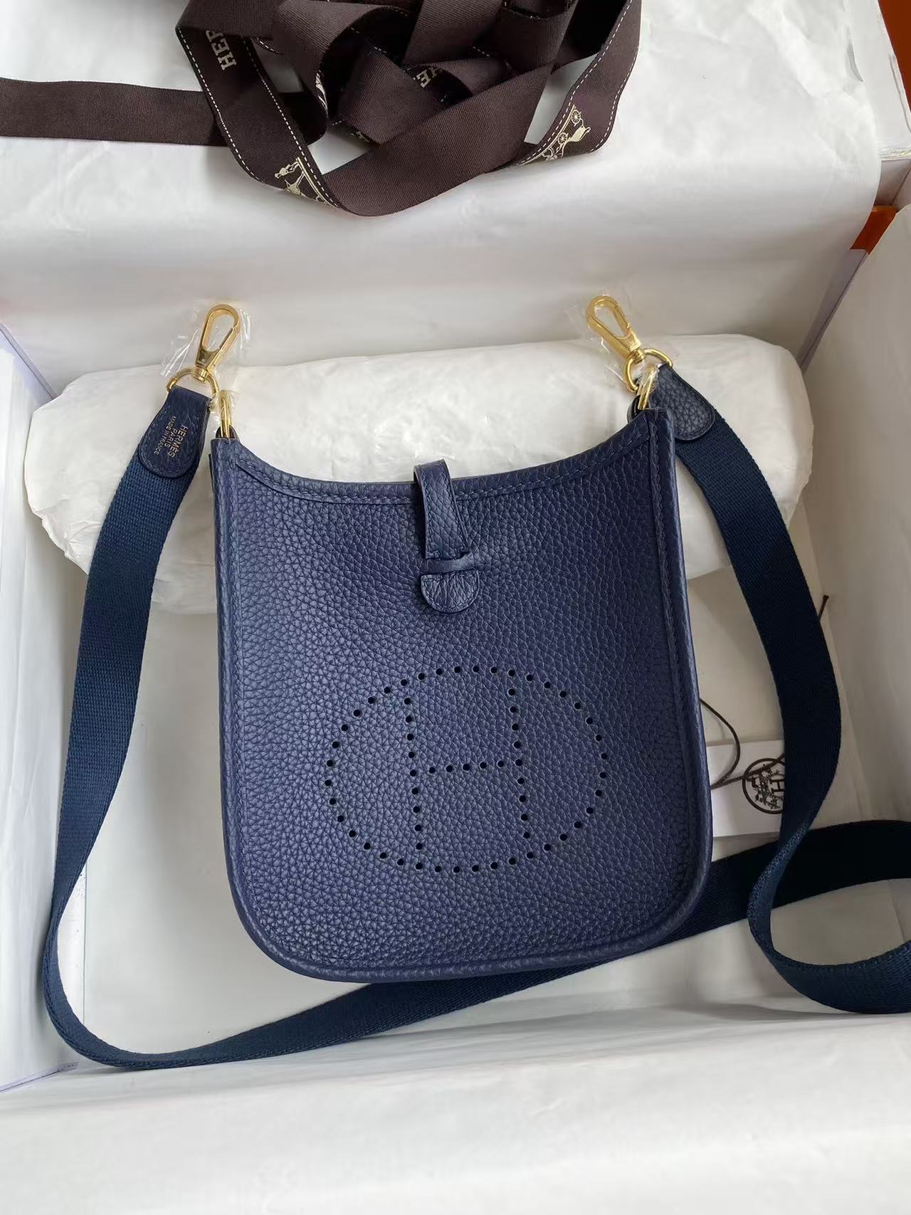 Hermès Evelyne TPM Dark blue 17cm Clemence Gold Hardware
