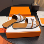 Hermès Classic Kelly Buckle Slides – Summer Essential (White and brown)