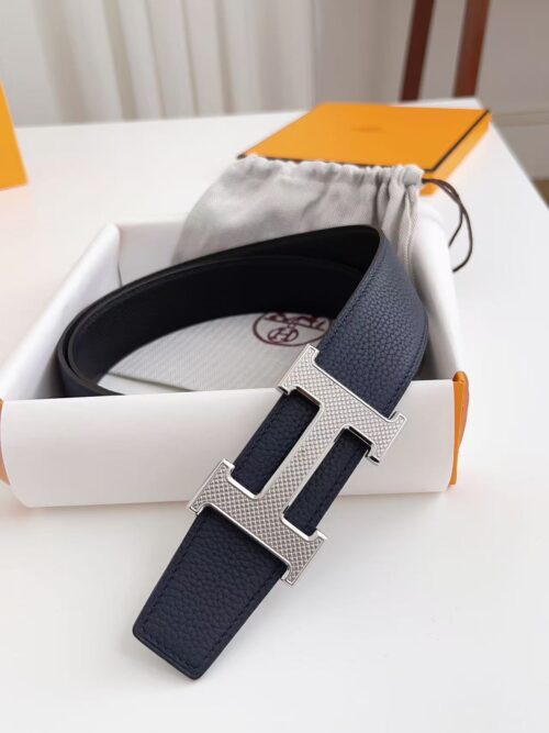 Hermès Leather Belt Timeless Elegance in Every Detail