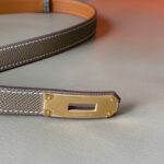 Hermès Grey Leather Belt Effortless Elegance in a Modern Neutral