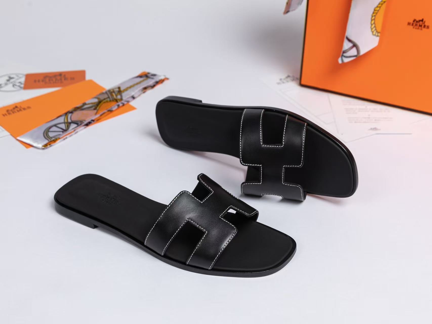 Hermès Oran Sandals for Women In Summer Leather