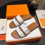 Hermès Classic Kelly Buckle Slides – Summer Essential (White and brown)