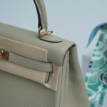 Hermès Kelly 25cm: Sage Green Elegance