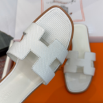 Hermès Oasis Sandals Calfskin Beige Clay