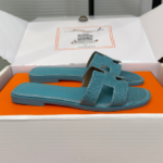 Hermès Oran Sandals for Women In Summer Quick Dry Leather with Sky blue