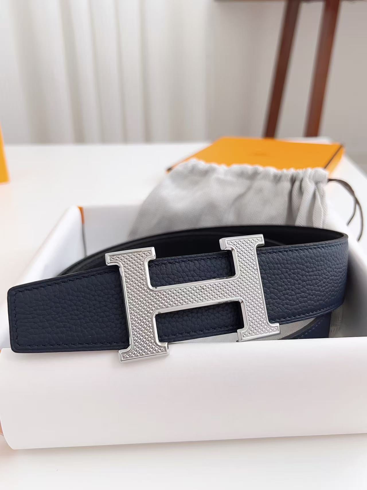 Hermès Leather Belt Timeless Elegance in Every Detail