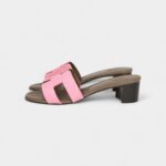 Hermès Oasis Sandals Rose Suede 36.5 EU